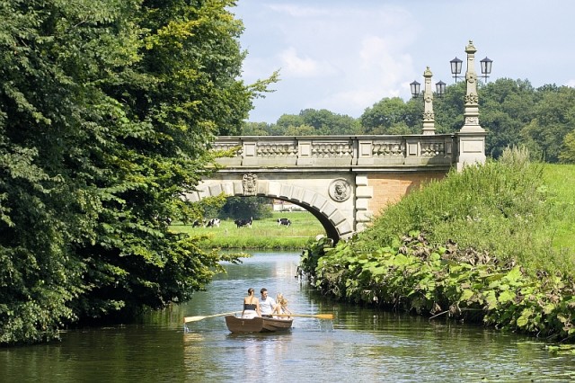 Bürgerpark Bremen - Brücke, Ruderboot